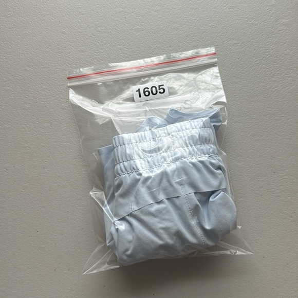 Athleta Girl Shorts L(12) - Picture 10 of 10